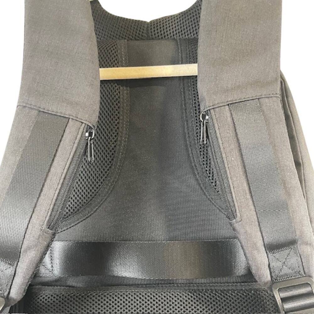 Mark Ryden 5815B Water Resistant Laptop Tech Backpack. - Picture 4 of 15